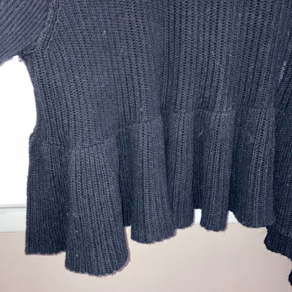 Free people layer cake black turtleneck size xs
